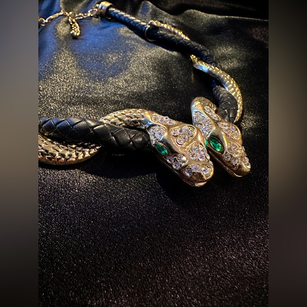 NECKLACE | Snake wrapped gold and black necklace